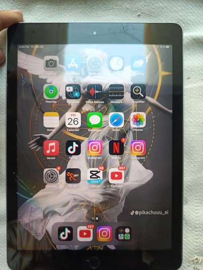 ipad 5 gen 32 gb glass broke