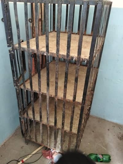 cage for sale Four portion angle cage 5 feet