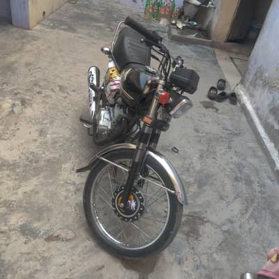 HONDA 125 salf strt