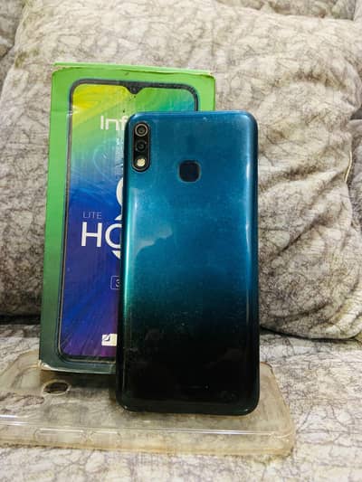 Infinix hot 8 lite in mint condition