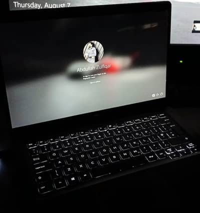 DELL 5300, i5 8GEN, 32/256 GB 10/10 CONDITION