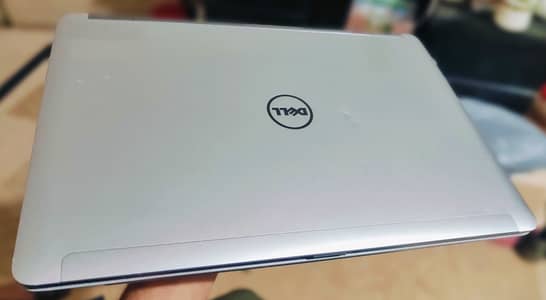 Dell Latitude E6540