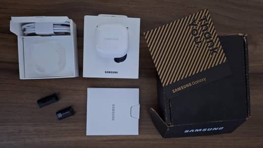 Samsung Galaxy Buds FE ( ORIGINAL )