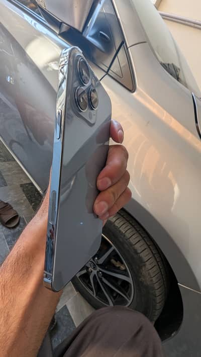 iPhone 13 pro max JV