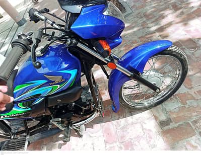 Brand new less then 2000km chla hua