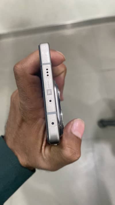 infinix note 50 pro (12/256)