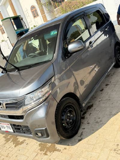 Honda N wgn | Custom Turbo | Paddle Shifter | Full Option | 2016/17