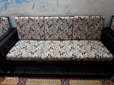 5 seator sofa