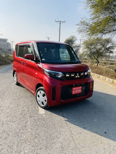 Mitsubishi EK space s-hybrid 2023 same as Nissan ROOX