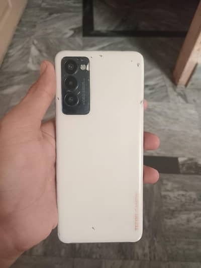 Tecno camon 18p 8.128