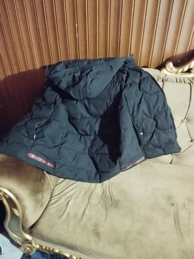 Black Men's Puffer Vest With Cap