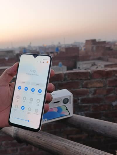 Samsung A30s White Colour 4/128