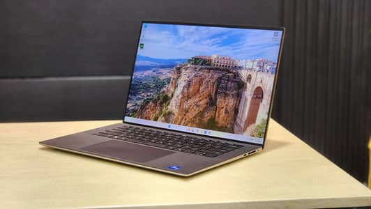 Dell Precision 15 5560 | i7 11th Gen | 16GB DDR4| 512GB|Quadro T1200|