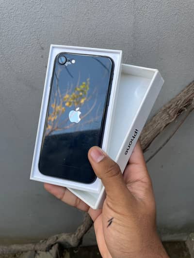 Iphone Se 2022 PTA 128Gb