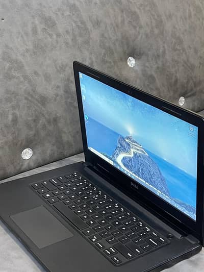 Dell Vostro 14 Core i7 7th Gen