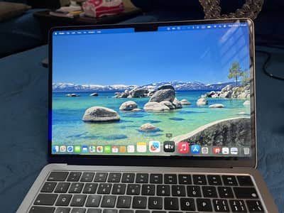 Apple Macbook Air M3 | Used like brand New | Condition 10/10