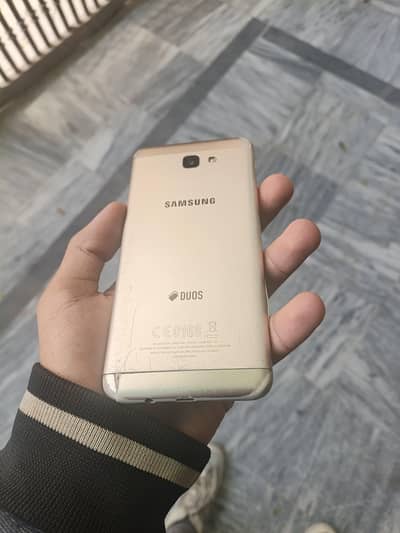 J5 prime Urgently Selling