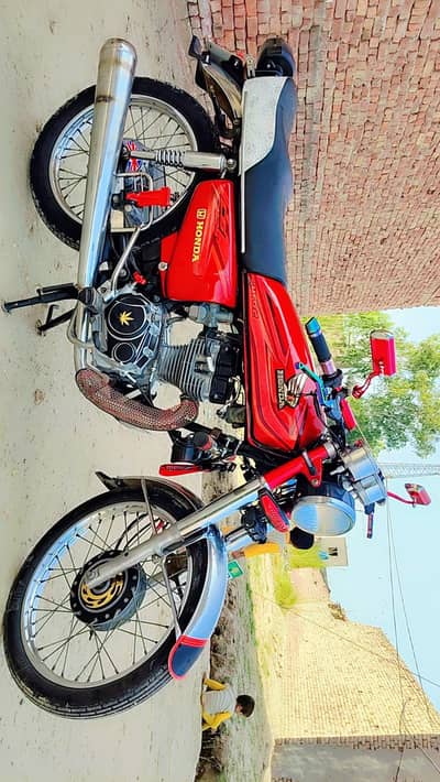 Honda 125 2016 model