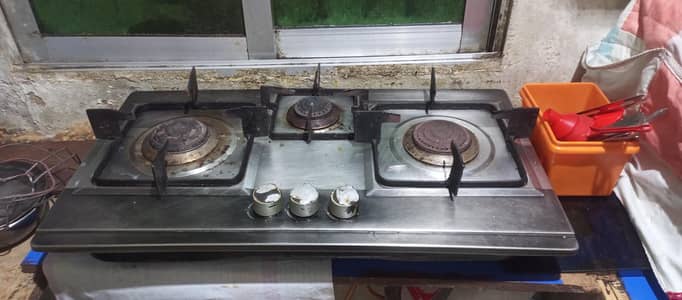 3 burner stove