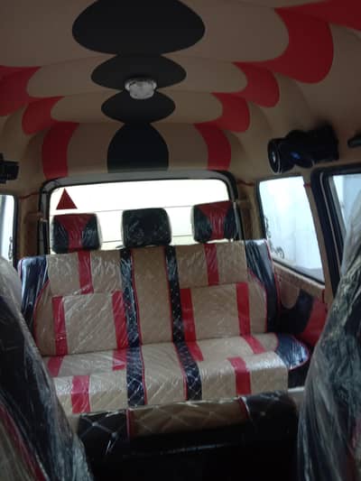 Suzuki bolan model 2015