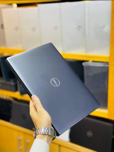 Dell latitude 5400 Cor i5 8 gen smart and powerfull No:03331608530