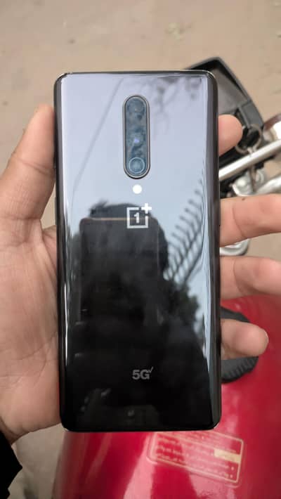 One plus 8 5G 8/128  approved