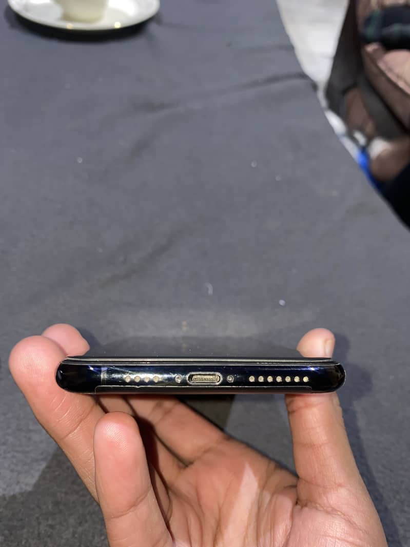 IPhone 11 pro max 5