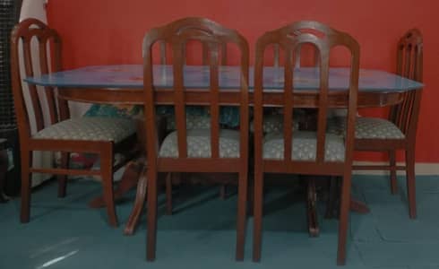 6 Seater Sheesham Dinning Table in good condition