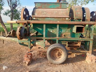 Therasher for sale | تھریشر برائے فروخت  chak 106/p