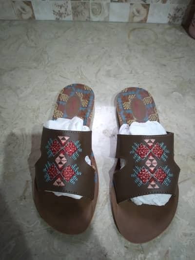 Bata embroidery chappal + khussa