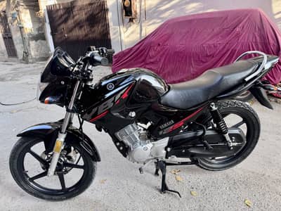 Yamaha Ybr 125 2025 (november 2025)