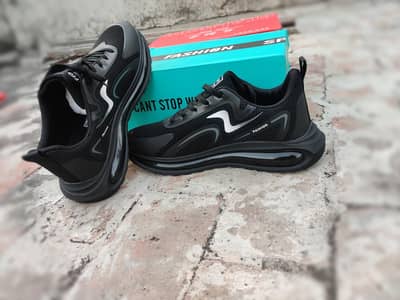 shoes joggers for sale 0316/1736/128 size 8/9/10