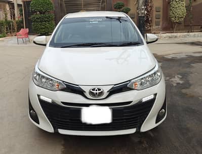 Toyota Yaris 1.5 ATIV Full Option