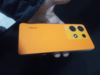 Infinix note 30 8gb 256gb  Box charger cable available