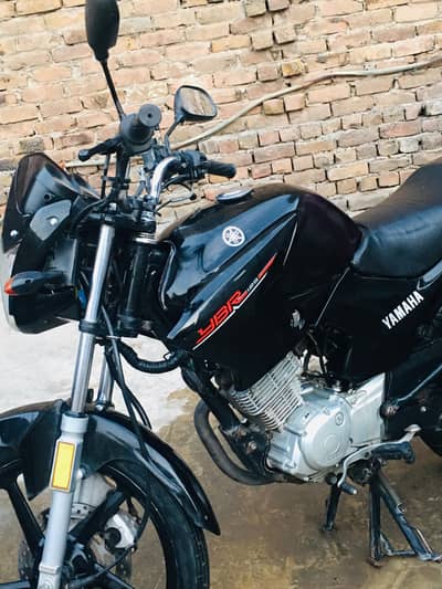 For sale model 2019 Whatsapp no 03195095794. +-- Whatsapp 03176709482