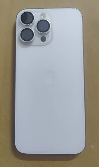 Apple iPhone 16 Pro Max