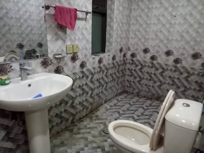 LOWER PORTION FOR RENT IN f-6