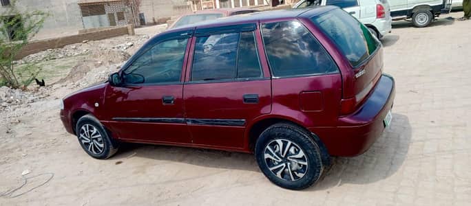 پاور سٹیرنگ+پاور لاک+اے سی ہیٹر چالو+نیو ٹائر ،انجن %100،Efi 2008 کلٹس