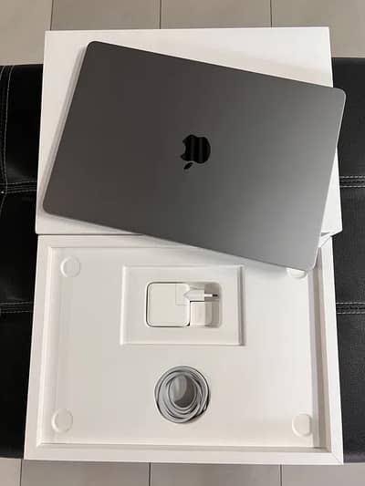 MacBook Pro 14 inch M3