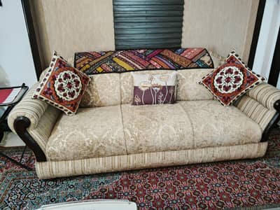 5 seater sofa candision 10/10