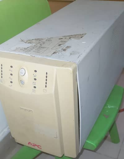 APC Smart UPS
