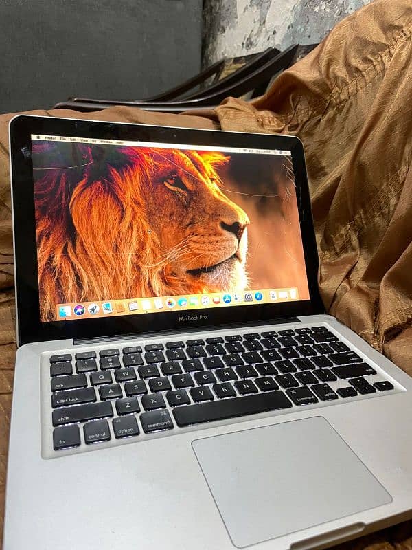 MacBook pro 4