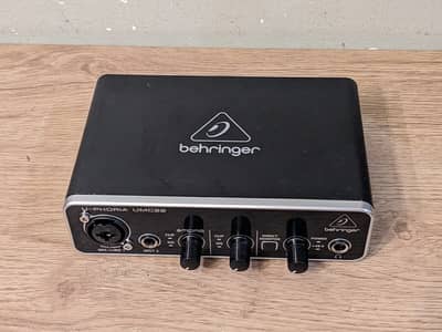 Behringer Uphoria UMC 22 interface