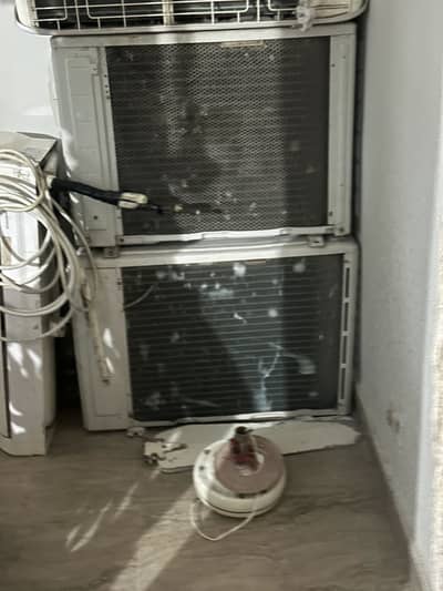 Orient AC  1.2 ton on ac Dc inverter