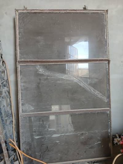 Iron Window for sale 15000