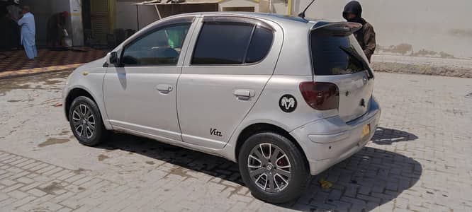 vitz 2004 1300 cc. cut