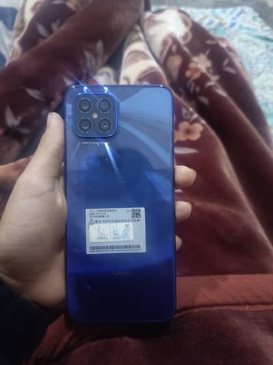 Bilkul acha piece hai slightly used sirf serious log contact karain sh