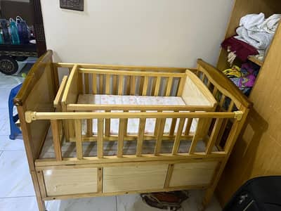 Baby cot & baby crib