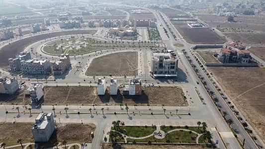 Avail Yourself A Great Prime Location 5 Marla Residential Plot In Royal Palm City