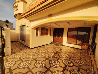 Furnished 8 Marla Smart Home With Extra Land Available In Bahria Town Phase-8'S Block M